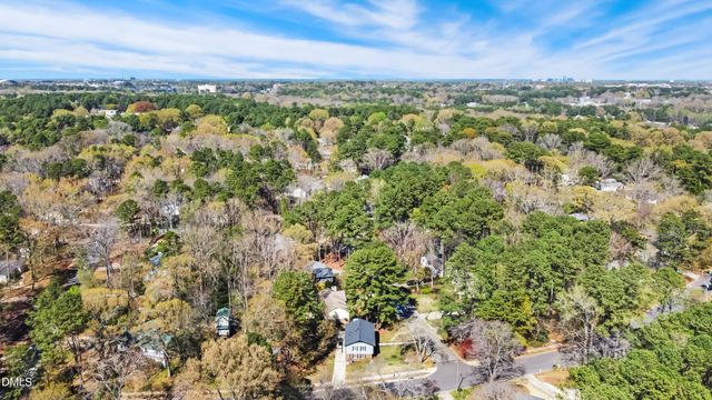 820 Nuttree Place, Raleigh, NC 27606