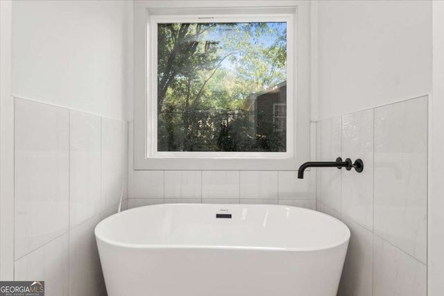 6169 PINEWOOD Drive SE, Covington, GA 30014