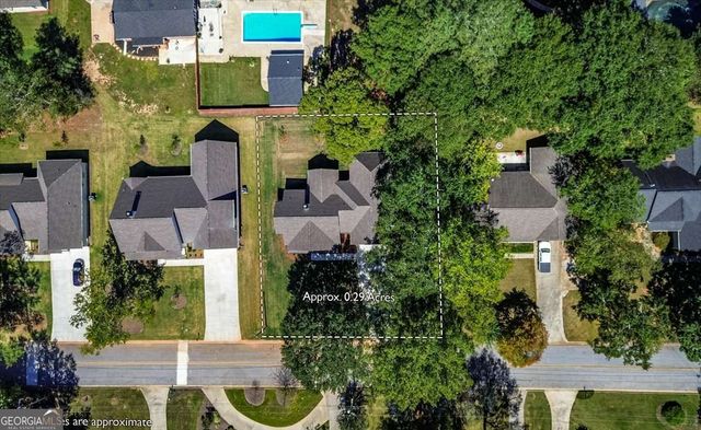 6169 PINEWOOD Drive SE, Covington, GA 30014