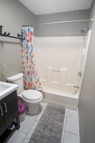 1984 Matt Drive, Crystal Beach, TX 77650