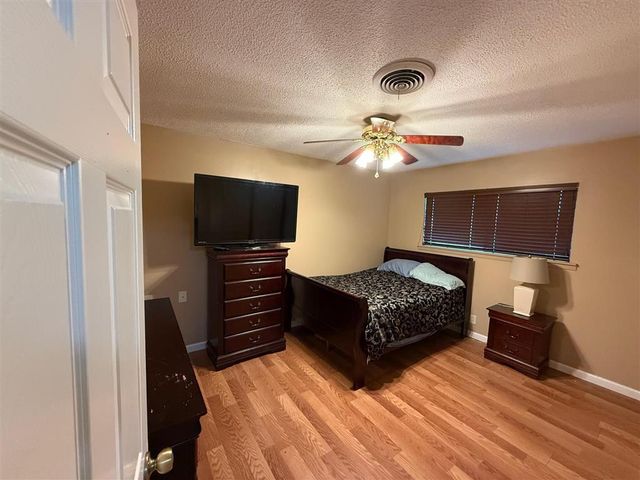 404 Dewald Lane, Lake Charles, LA 70605