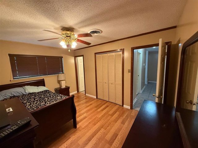 404 Dewald Lane, Lake Charles, LA 70605