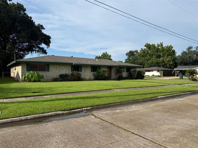 404 Dewald Lane, Lake Charles, LA 70605