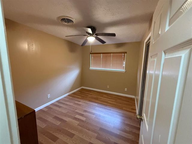 404 Dewald Lane, Lake Charles, LA 70605