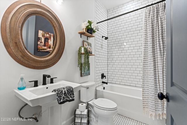 192 PARK CENTER Avenue, Ponte Vedra, FL 32081