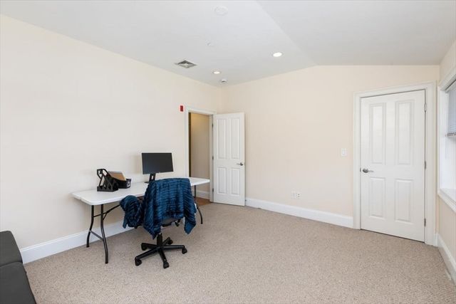 23 Spruce St B, Acton, MA 01720