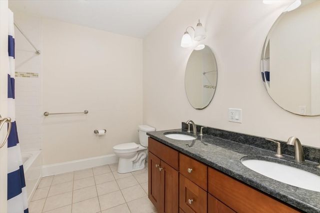23 Spruce St B, Acton, MA 01720