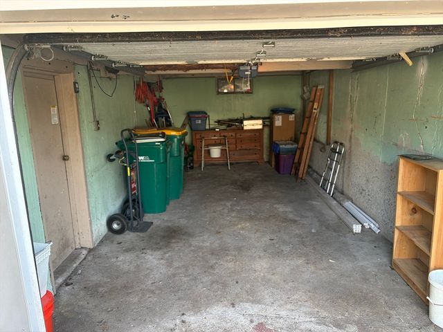 90 Westview Dr., Norwood, MA 02062