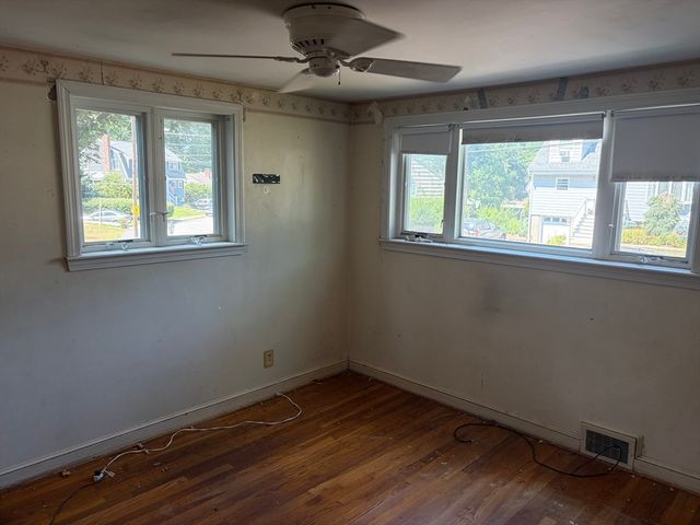 90 Westview Dr., Norwood, MA 02062