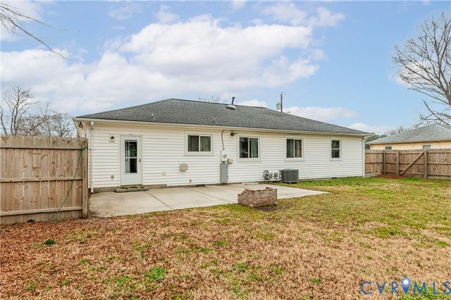 3004 Norfolk St, Hopewell, VA 23860