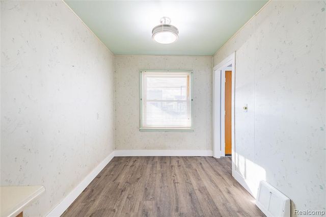 472 Mayflower Avenue, Lincoln Park, MI 48146