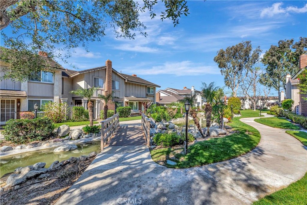 Image 4 of property listing at 14322 Suffolk, Westminster, CA 92683