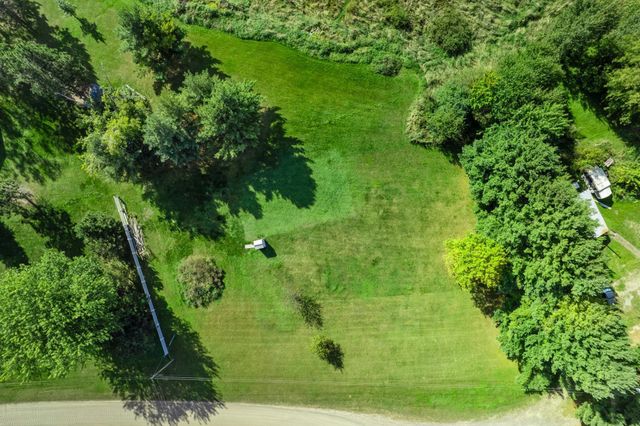 5234 Royal Woods Road, Braham, MN 55006