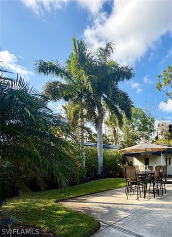 4403 Southern Breeze DR, Naples, FL 34114