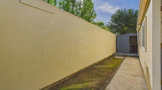 1912 Middelburg Ct, Modesto, CA 95356