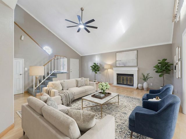 1912 Middelburg Ct, Modesto, CA 95356