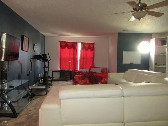 8819 Mellot Way, Camby, IN 46113