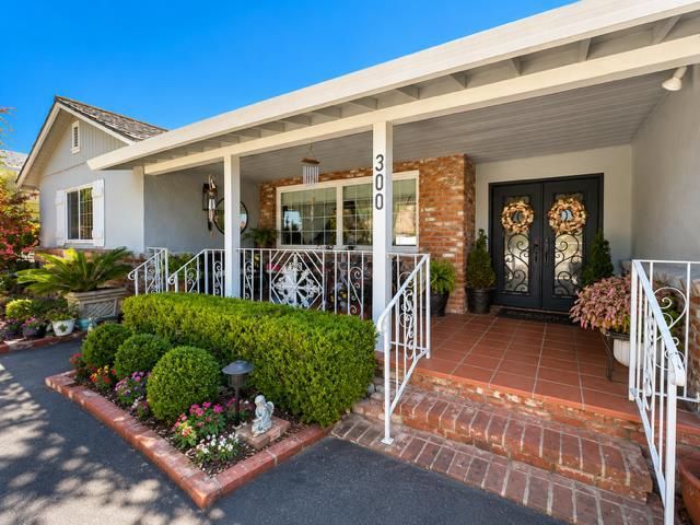 300 Rennie, San Jose, CA 95127