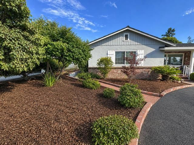 300 Rennie, San Jose, CA 95127