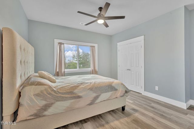 283 Old Island Trail, Kingsport, TN 37664