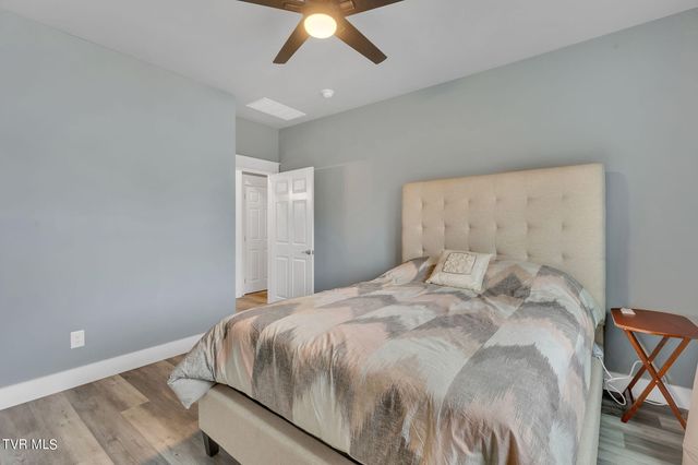 283 Old Island Trail, Kingsport, TN 37664