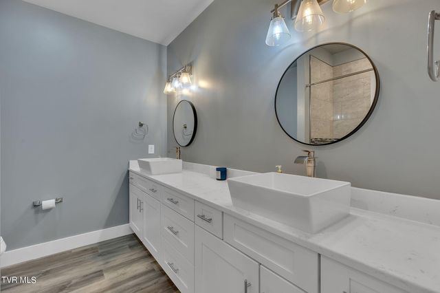 283 Old Island Trail, Kingsport, TN 37664