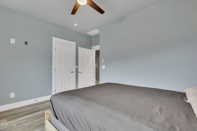 283 Old Island Trail, Kingsport, TN 37664