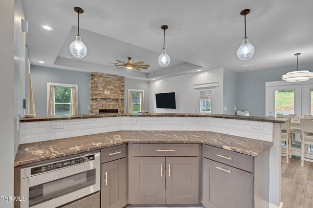 283 Old Island Trail, Kingsport, TN 37664