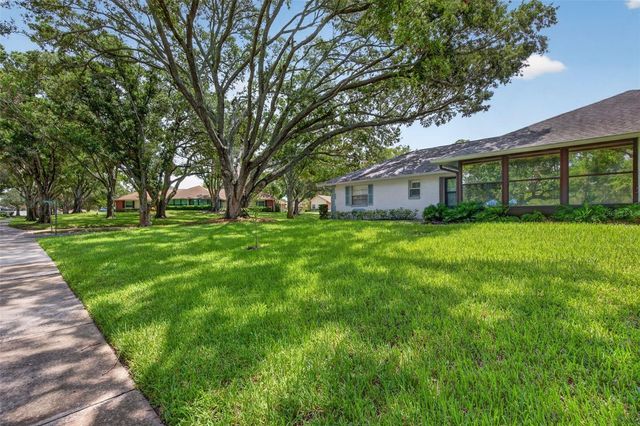 1275 STONEHAVEN LANE, Dunedin, FL 34698