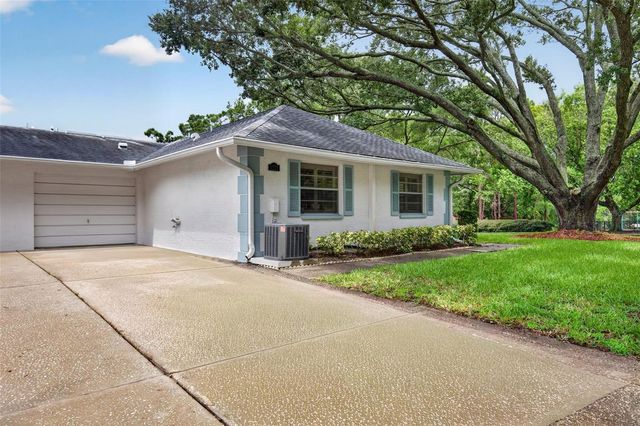 1275 STONEHAVEN LANE, Dunedin, FL 34698