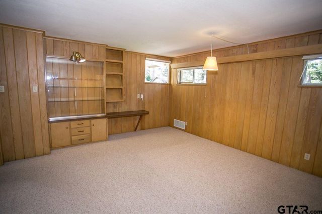 3217 Fernwood, Tyler, TX 75701