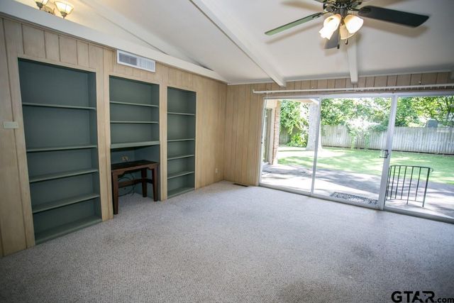 3217 Fernwood, Tyler, TX 75701