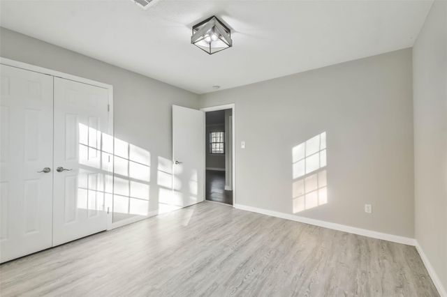 150 Maurine Lane, Cleveland, TX 77328