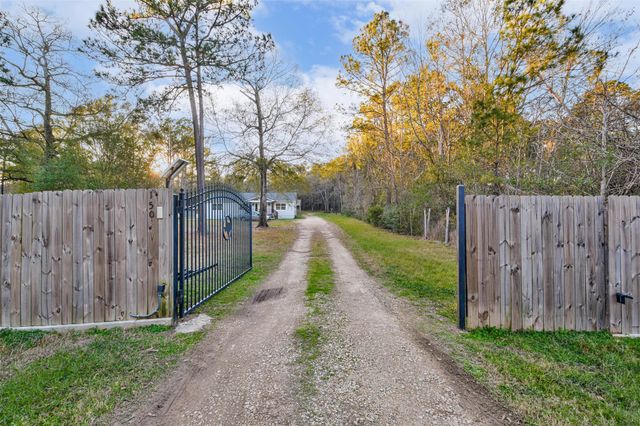 150 Maurine Lane, Cleveland, TX 77328