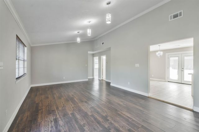 150 Maurine Lane, Cleveland, TX 77328