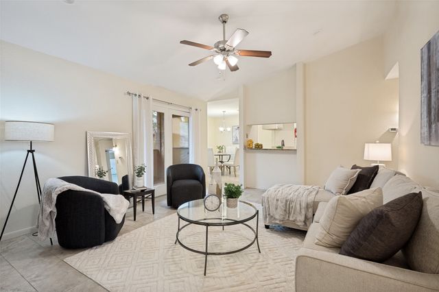 1109 Calico Lane 1822, Arlington, TX 76011