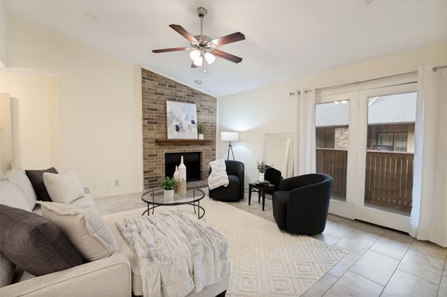 1109 Calico Lane 1822, Arlington, TX 76011