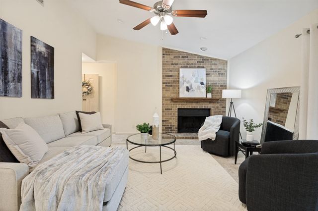1109 Calico Lane 1822, Arlington, TX 76011