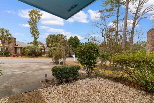 9 Pioneer Ln., Myrtle Beach, SC 29577