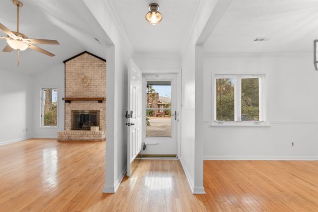 9 Pioneer Ln., Myrtle Beach, SC 29577