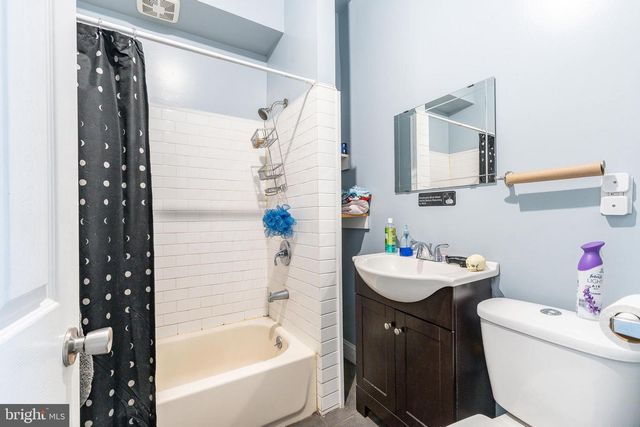 5214 SPRUCE ST, Philadelphia, PA 19139