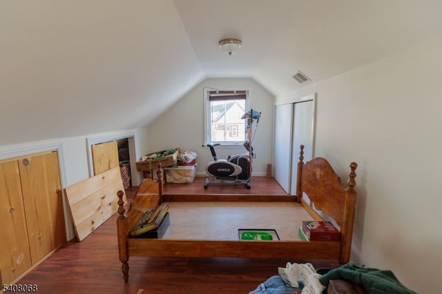 348 Cherry St, Elizabeth City, NJ 07208