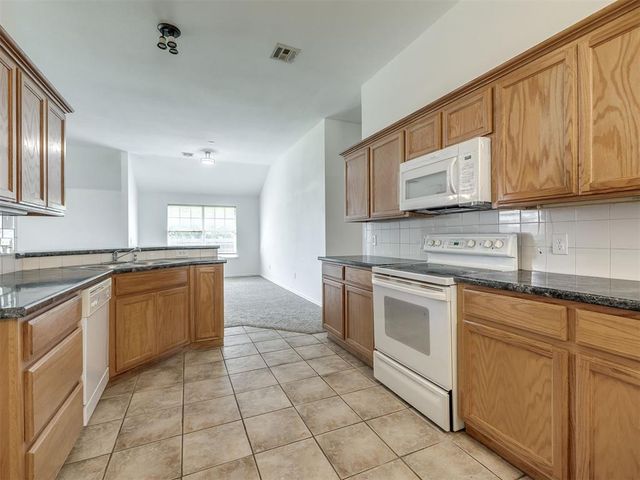 1600 Hazelwood Drive, Norman, OK 73071