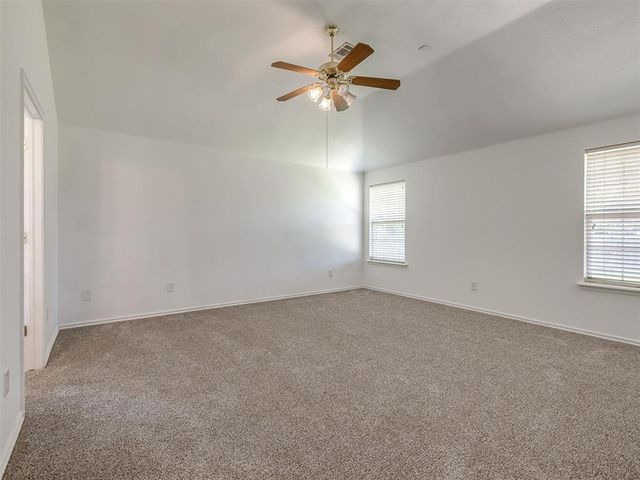 1600 Hazelwood Drive, Norman, OK 73071