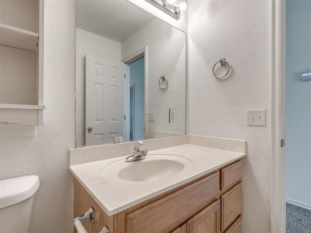 1600 Hazelwood Drive, Norman, OK 73071