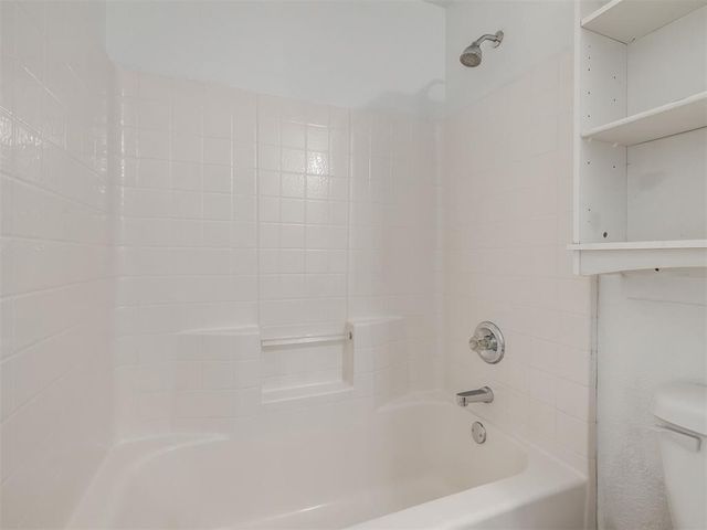 1600 Hazelwood Drive, Norman, OK 73071