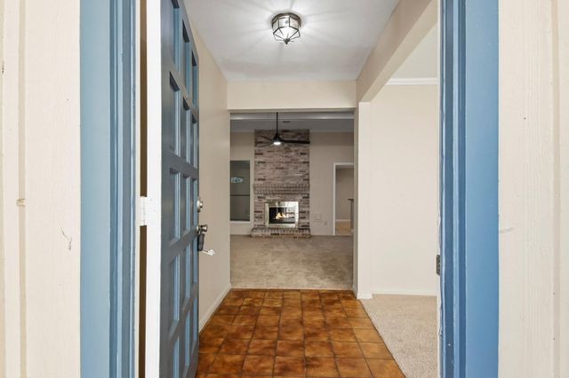 8807 Lakeside Forest Drive, Houston, TX 77088