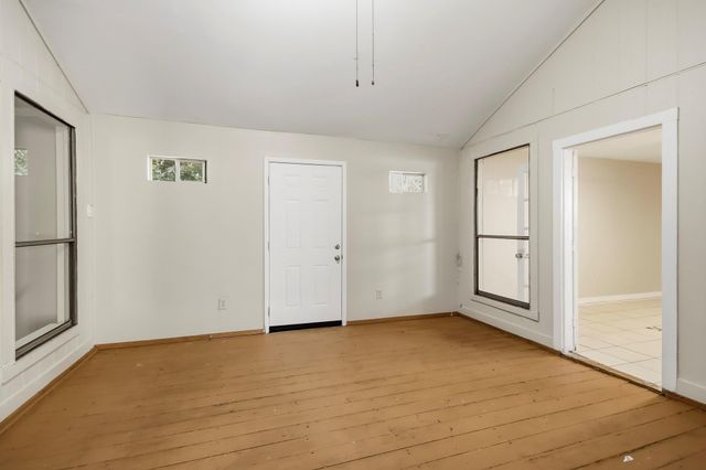 8807 Lakeside Forest Drive, Houston, TX 77088