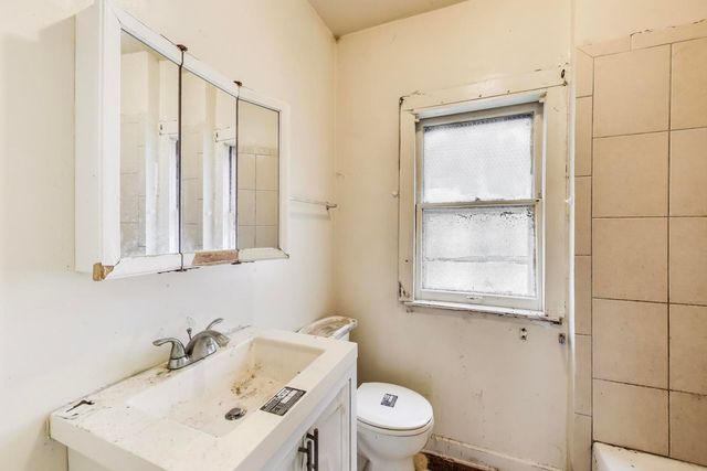 418 W 117th Street, Chicago, IL 60628