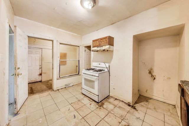 418 W 117th Street, Chicago, IL 60628